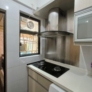 屯门聚康山庄三室一厅单人间1-岭南大学旁，步行进校门只要200米！超近！超近！小区环境超赞带泳池