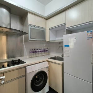 屯门聚康山庄三室一厅单人间1-岭南大学旁，步行进校门只要200米！超近！超近！小区环境超赞带泳池