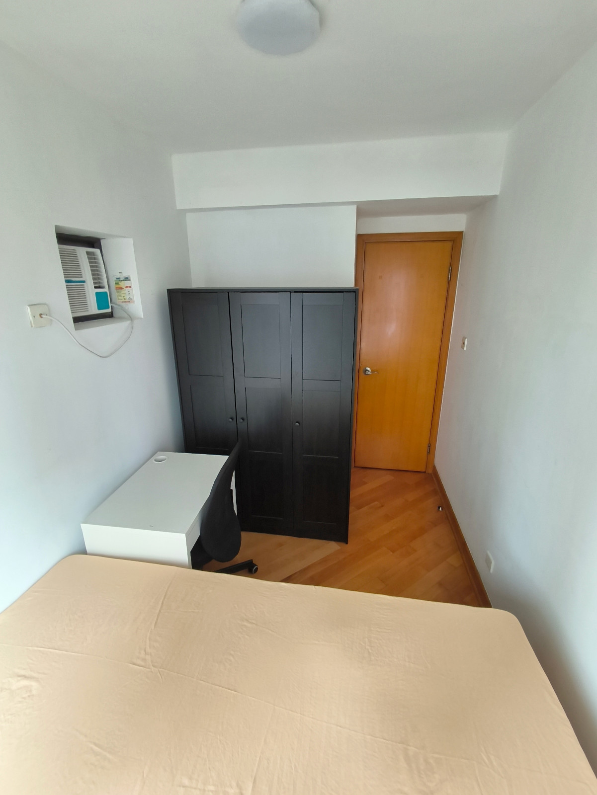 屯门聚康山庄三室一厅单人间3-岭南大学旁，步行进校门只要200米！超近！超近！小区环境超赞带泳池图2