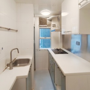 坑口颂明苑四室一厅单人房3-小巴+步行20分钟即达，坑口地铁站步行200米，小区门口就有商超