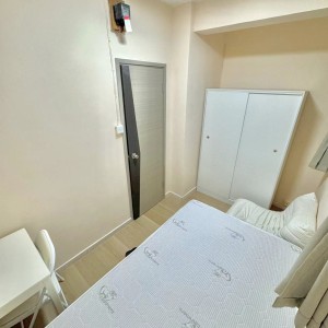 葵兴葵涌大厦四室一厅单人间4-都会大学葵兴校区港铁2站,18分钟通勤，葵兴地铁站步行15分，整洁明亮带窗单间