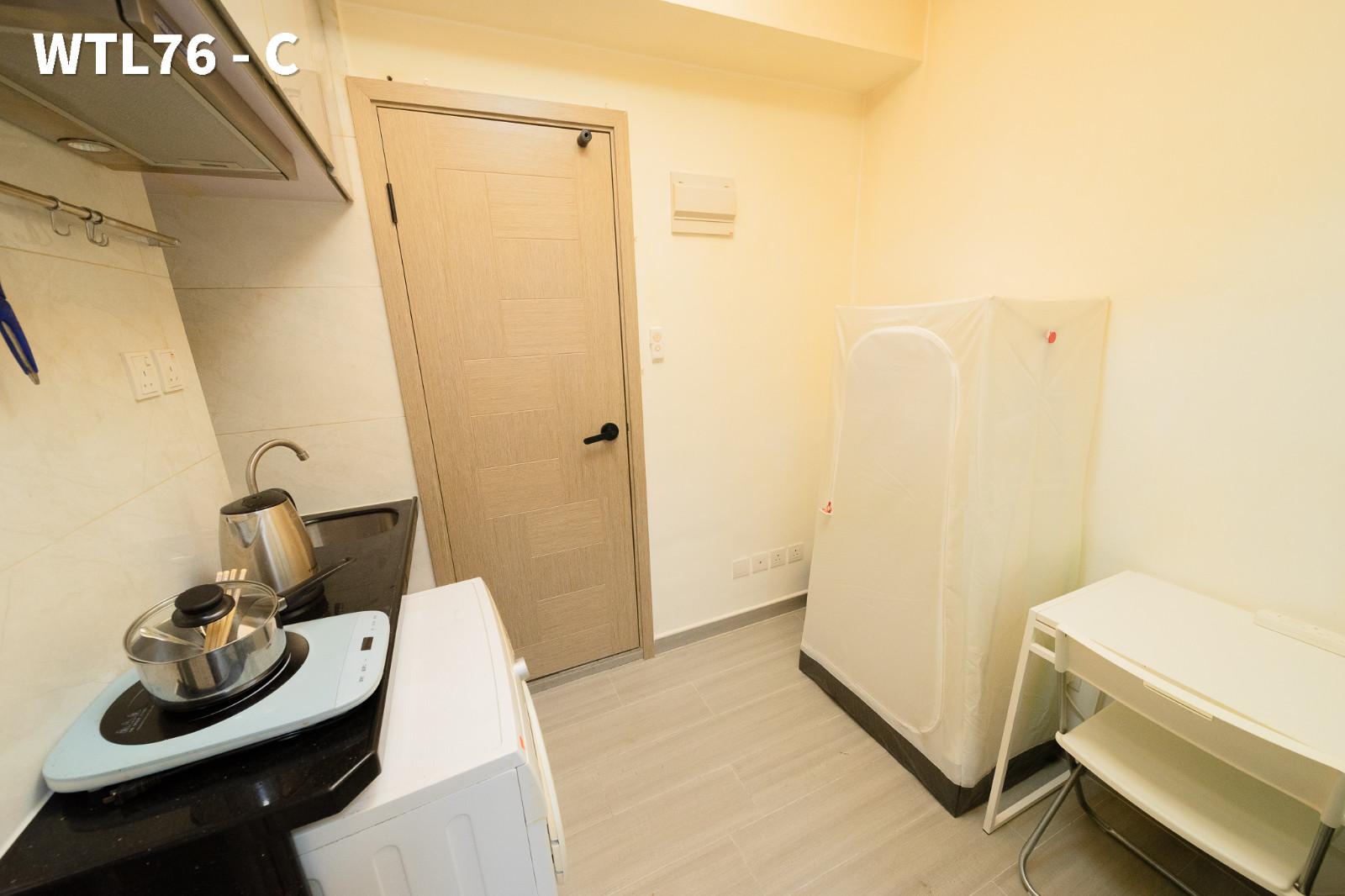 何文田窝打老道公寓C房-都会步行750米即达，步行+巴士8分钟就到。周边便利店商店众多图9