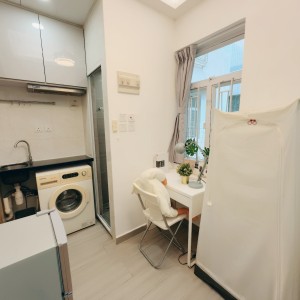 何文田窝打老道公寓F房-都会步行750米即达，步行+巴士8分钟就到。周边便利店商店众多