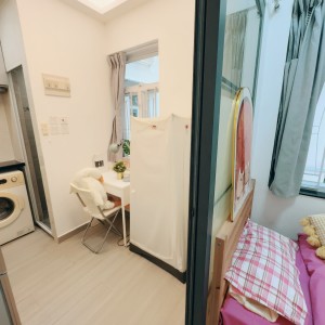 何文田窝打老道公寓F房-都会步行750米即达，步行+巴士8分钟就到。周边便利店商店众多