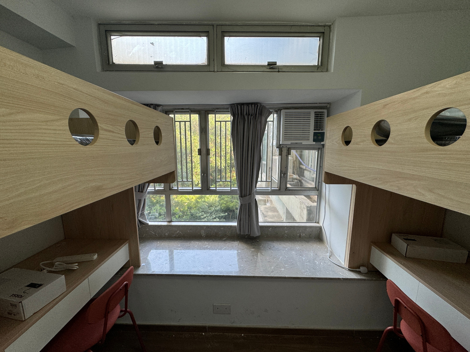 屯门彩晖花园D座AB双人房床位1-岭南大学步行8分即达，兆康地铁站400米，岭南大学学子的超值优选图3