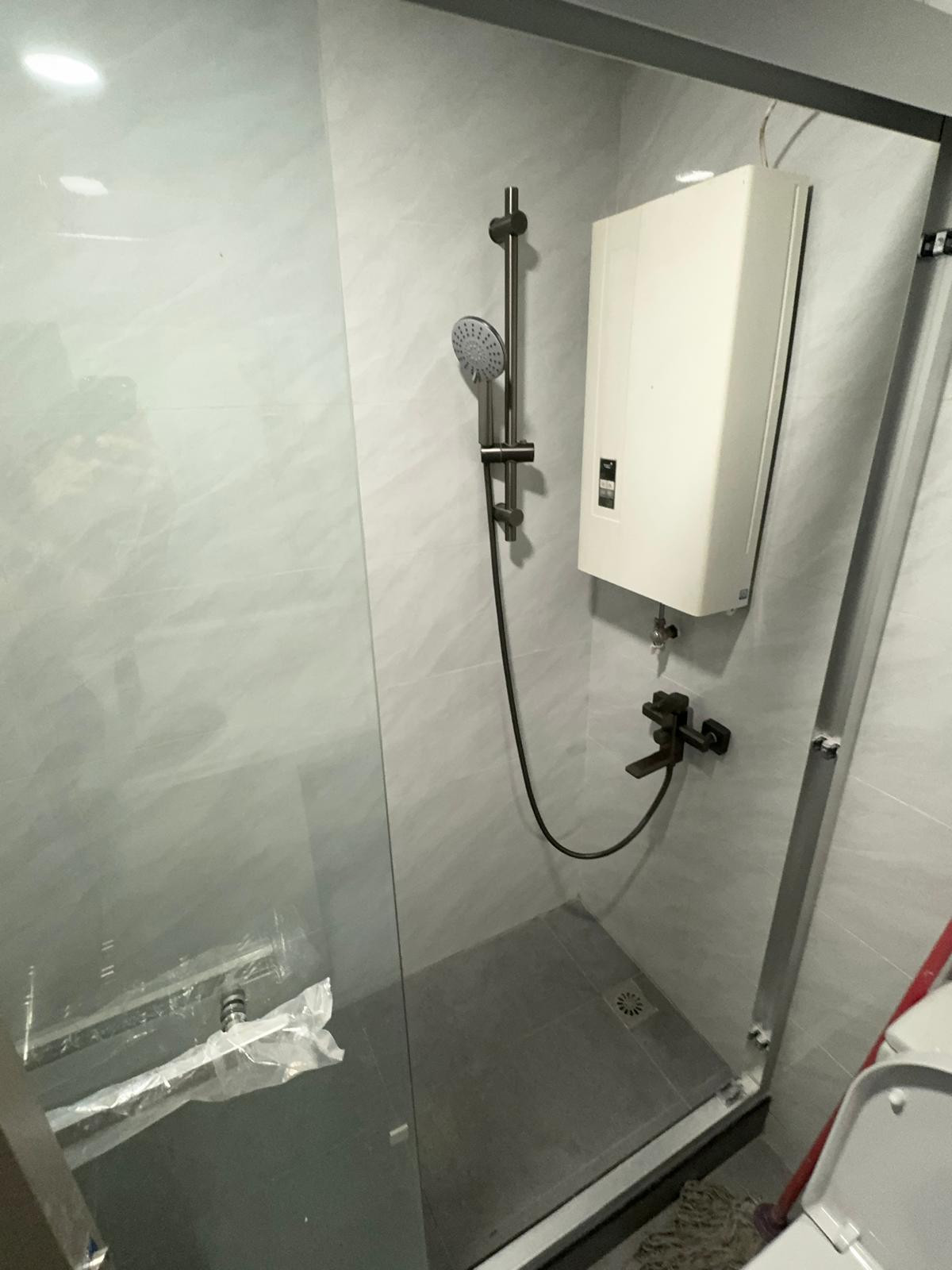 屯门彩晖花园D座单人间C-岭南大学步行8分即达，兆康地铁站400米，岭南大学学子的超值优选图9