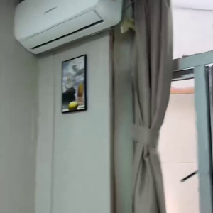 尖沙咀69号218单人间-独卫单间理工步行5分，尖沙咀地铁站步行5分，理工学子绝佳之选