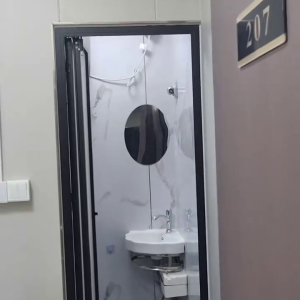 尖沙咀69号207-独卫单间理工步行5分，尖沙咀地铁站步行5分，理工学子绝佳之选