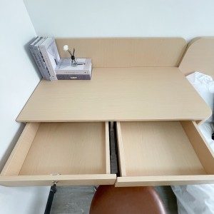 K302太子道西公寓-带客厅四室三卫A房H1单人间-楼下巴士🚌七分钟到城大，4站17分钟到浸会