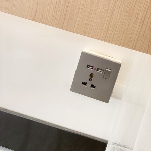 K302太子道西-带客厅四室三卫A房H3独卫单人间-楼下巴士🚌七分钟到校-七分钟到城大，4站17分钟到浸会