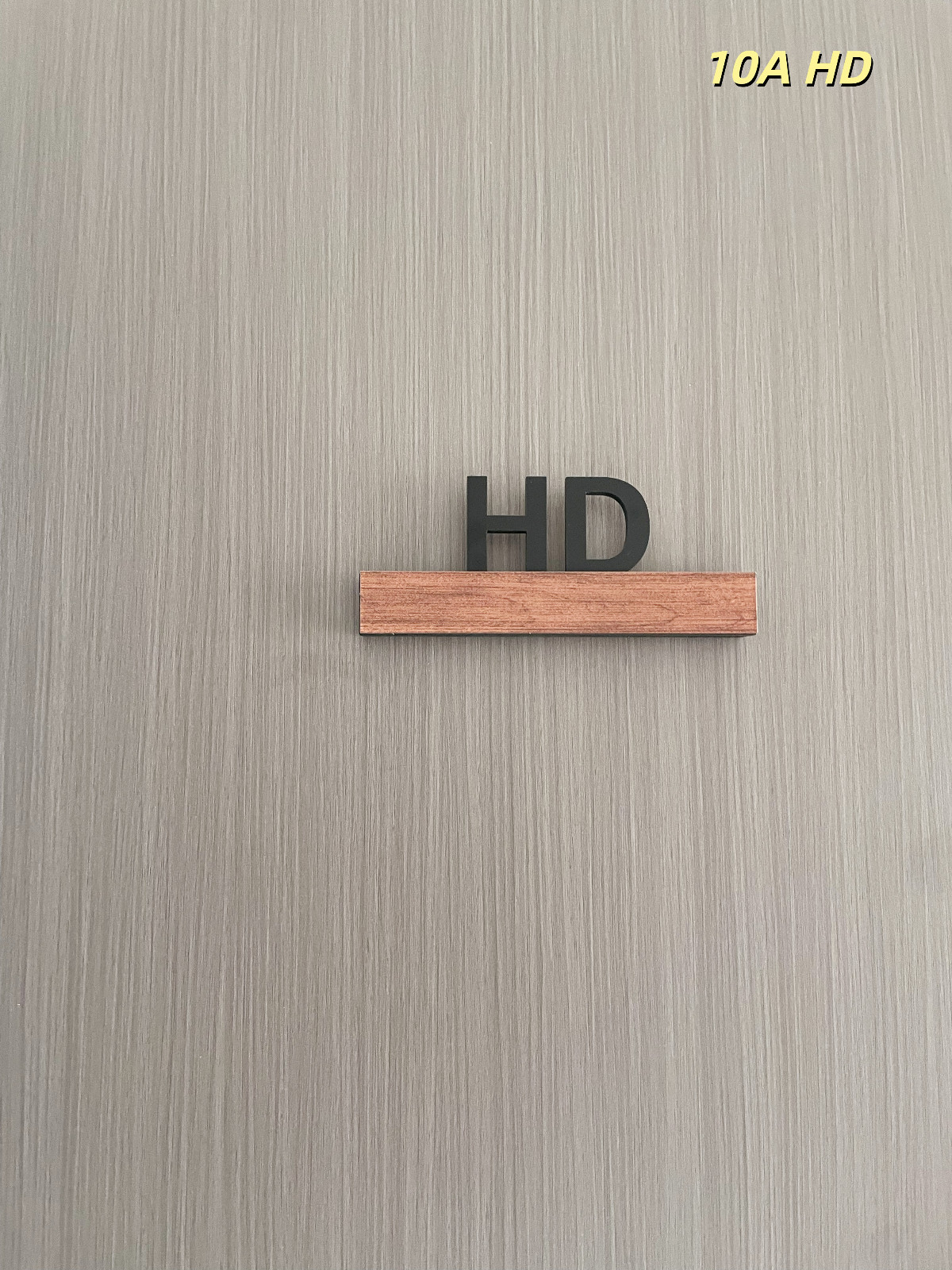 K302太子道西-带客厅四室三卫A房HD双人间-楼下巴士🚌七分钟到城大,4站17分钟到浸会图1