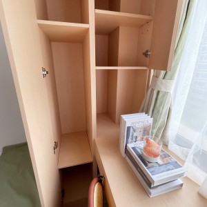 K302太子道西-带客厅四室三卫A房HD双人间-楼下巴士🚌七分钟到城大，4站17分钟到浸会