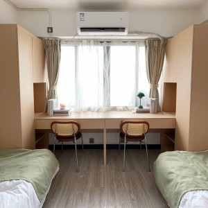 K302太子道西-带客厅四室三卫A房HD双人间-楼下巴士🚌七分钟到城大，4站17分钟到浸会