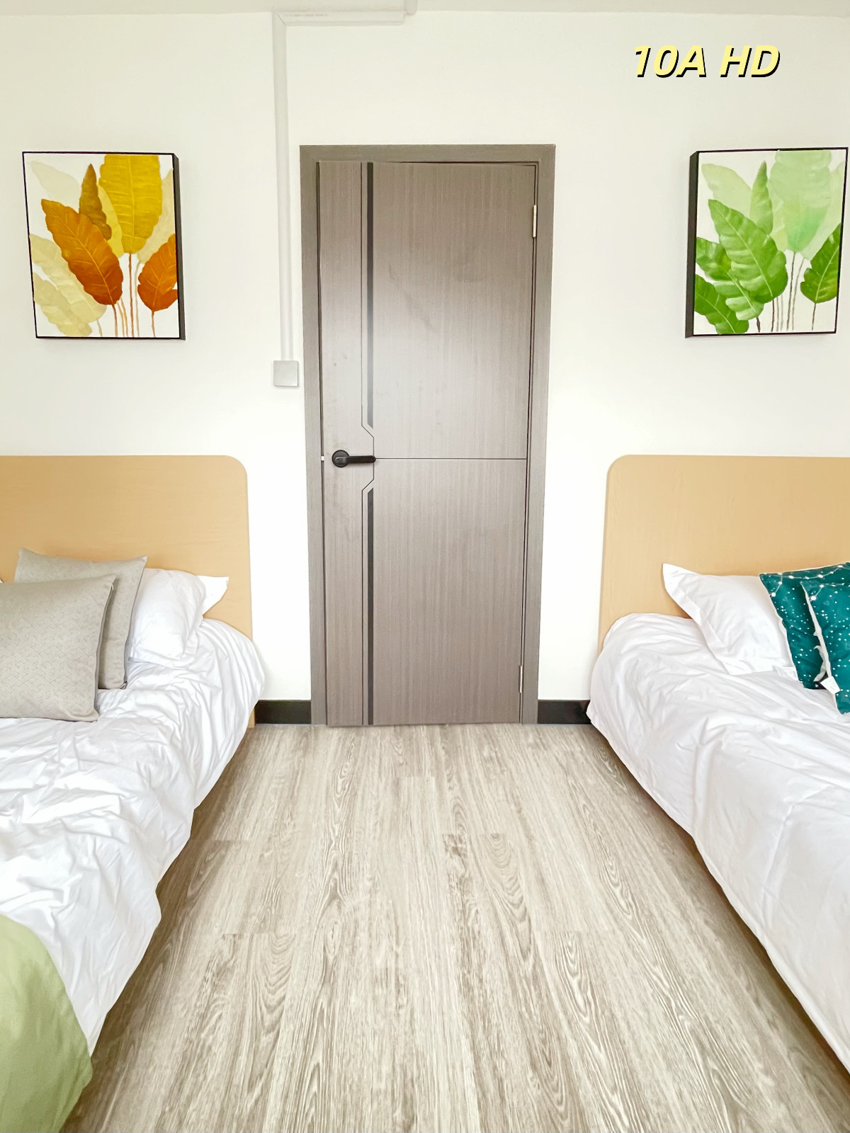 K302太子道西-带客厅四室三卫A房HD双人间-楼下巴士🚌七分钟到城大,4站17分钟到浸会图6