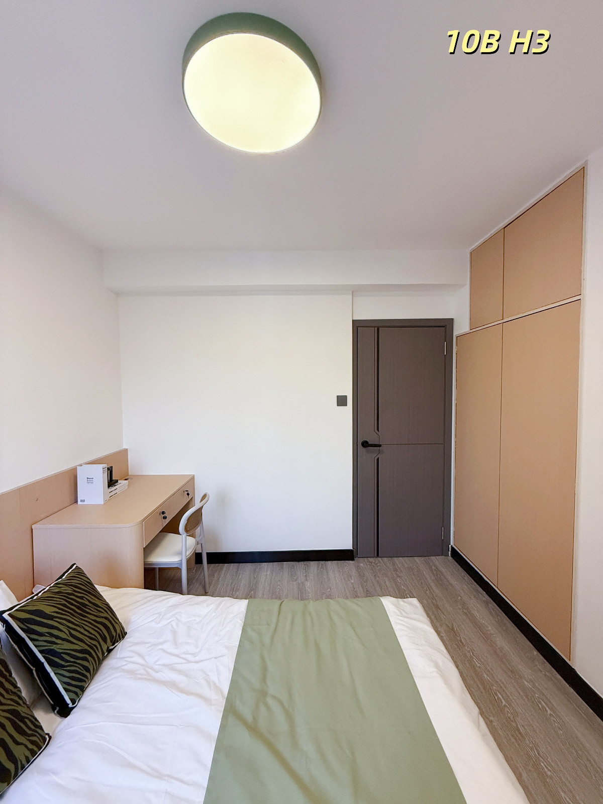 K302太子道西-带客厅三室一卫B房H3单人间-楼下巴士🚌七分钟到城大，4站17分钟到浸会图5