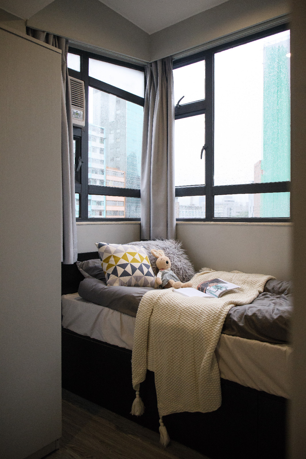 油麻地INS风国际青年公寓单间A房-理工15分钟可达，城大都会浸会全部20分钟，荃湾线和观塘线地铁上盖，可覆盖理工两个校区，位置绝佳图3