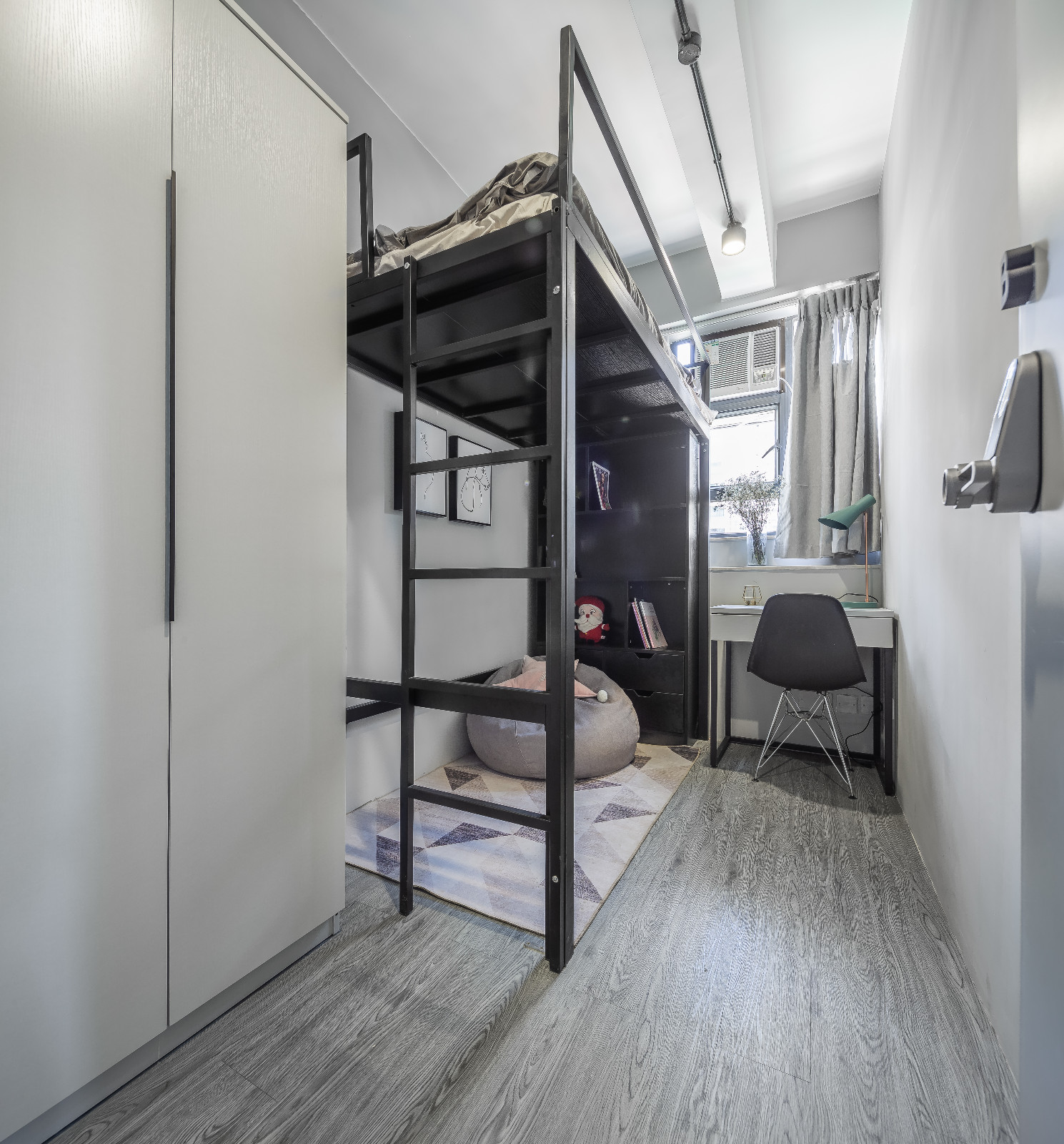 油麻地INS风国际青年公寓单间B房-理工15分钟可达,城大都会浸会全部20分钟,荃湾线和观塘线地铁上盖,可覆盖理工两个校区,位置绝佳图1