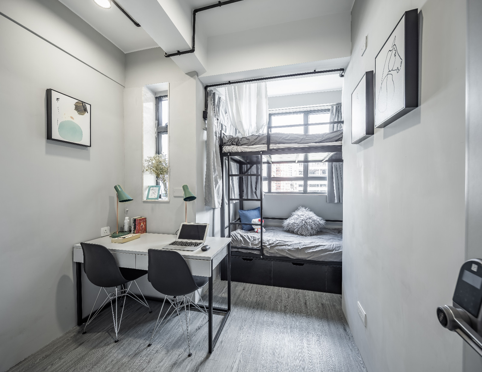 油麻地INS风国际青年公寓双人间D/E房-理工15分钟可达，城大都会浸会全部20分钟，荃湾线和观塘线地铁上盖，可覆盖理工两个校区，位置绝佳图1