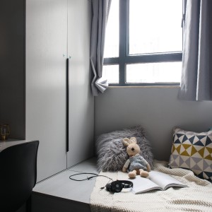 油麻地INS风国际青年公寓双人间G/H房-理工15分钟可达，城大都会浸会全部20分钟，荃湾线和观塘线地铁上盖，可覆盖理工两个校区，位置绝佳