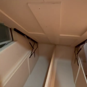 北角新都城大厦studioA房-树仁大学18分钟通勤，港大23分钟地铁直达，超值房源只要7k