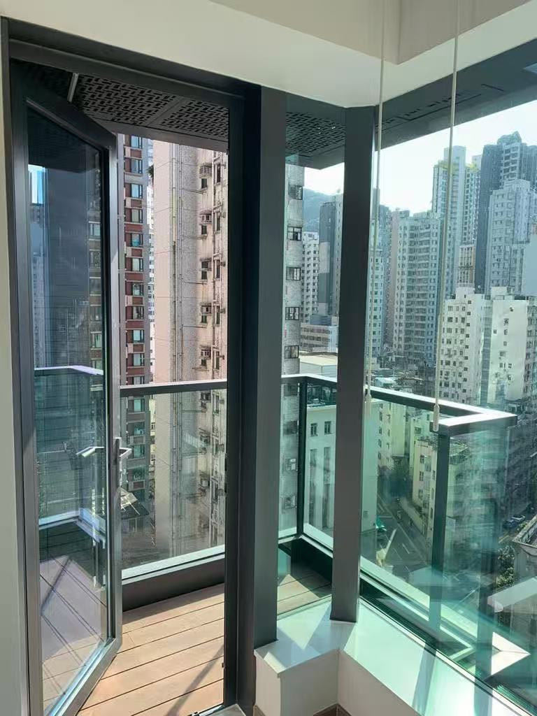 艺里坊1号16楼G室studio，到港大只需地铁一站❗❗配有落地大窗和露台，视野超好仅一间🤩🤩图5