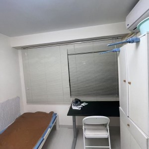 九龙塘广播道真能阁2期H室D房，三房一卫一巨厅，仅限男生，浸会步行仅700米稀缺房源