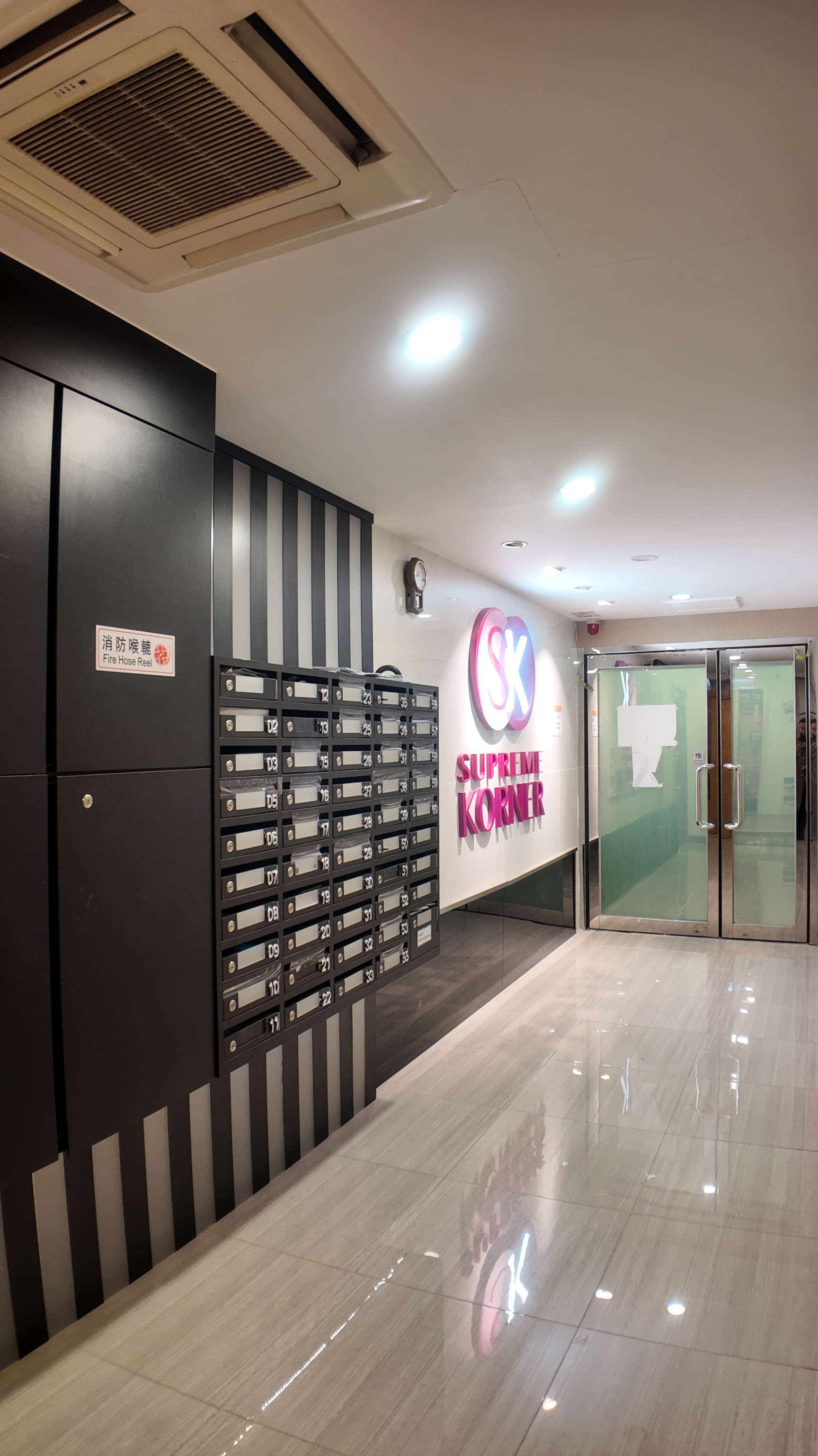 四兴隆工业大厦2B共享办公室-距离港铁柴湾站B口284m门口有巴士,提供独立水电表地址信箱门牌号网络 正式租赁合同,印花税文件(打厘印)图2