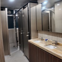 四兴隆工业大厦2B共享办公室-距离港铁柴湾站B口284m门口有巴士，提供独立水电表地址信箱门牌号网络 正式租赁合同，印花税文件(打厘印)