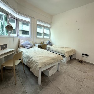 庙街学生公寓双人间C房-理工步行10分可达， 都会通勤20分钟，油麻地地铁站3分步行