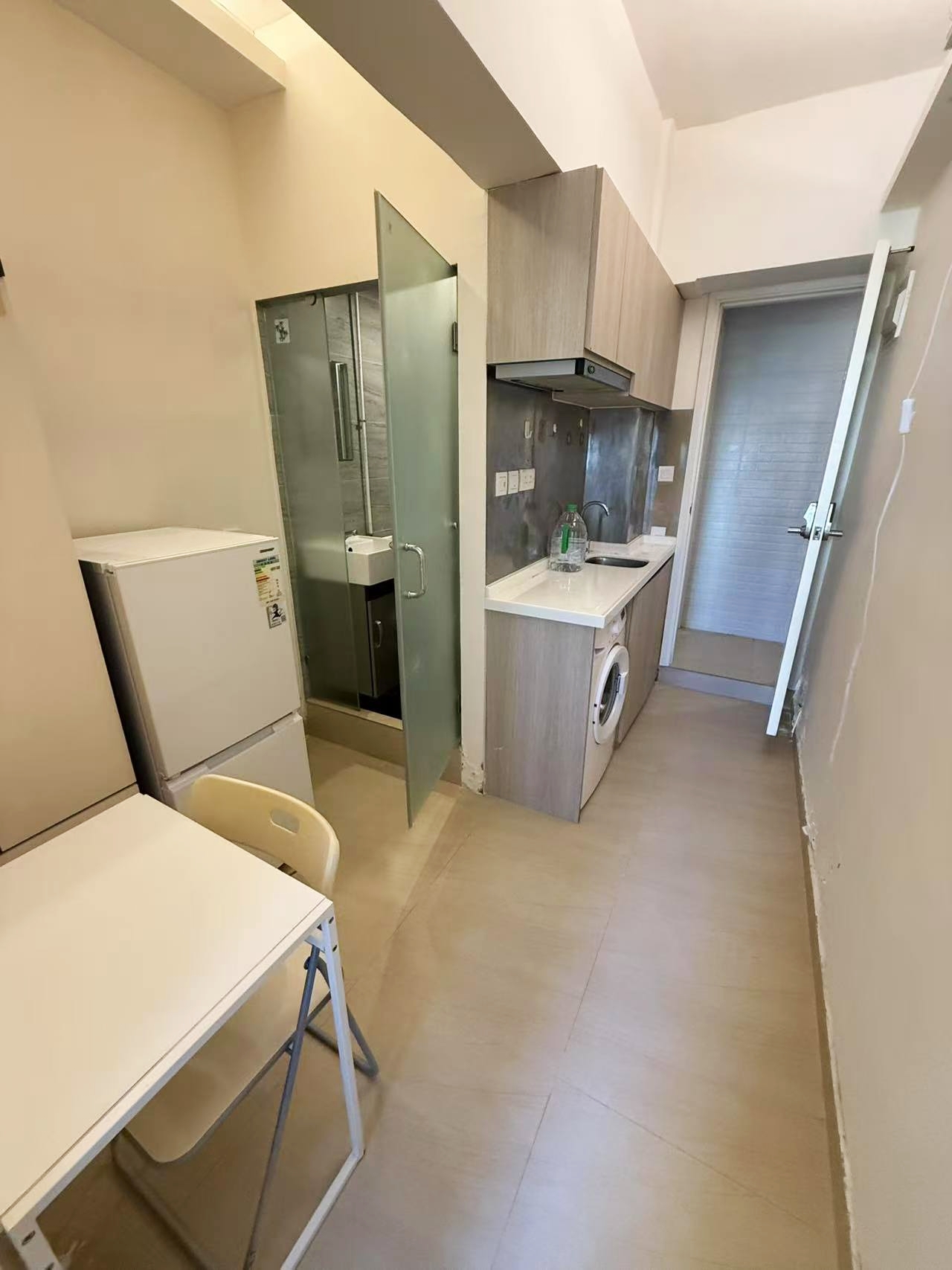 港岛铜锣湾湾景楼10楼精品studioB-香港大学20分钟图4