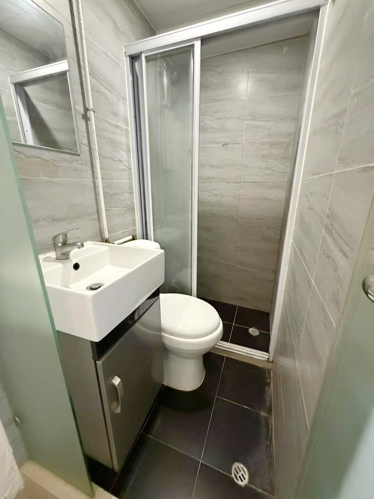 港岛铜锣湾湾景楼10楼精品studioB-香港大学20分钟图5