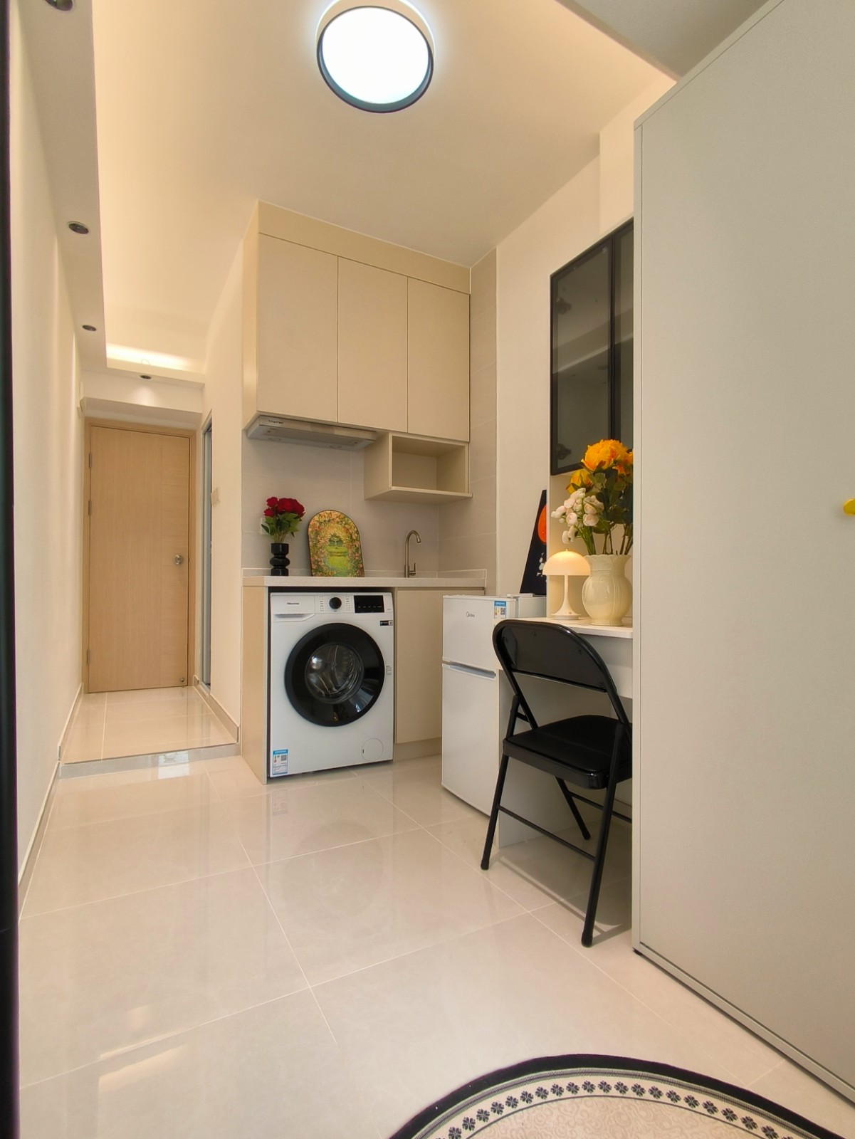 九龙-统一大厦精品StudioE-理工大学10分钟!楼下即巴士,200米步行至地铁,600米步行至高铁图1