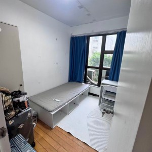 九龙又一居6D五室一卫套间，限女生，城大步行5分，浸会巴士2站即达，就在学校旁