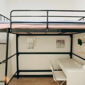 薄扶林道33号2F前座单人间A-港岛罕有特巨型公寓，男生专属，步行5分即达港大