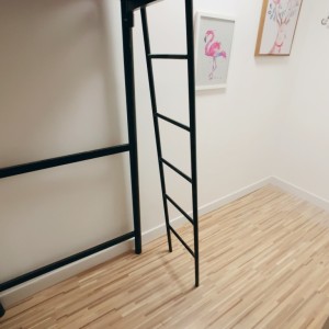 薄扶林道33号2F前座单人间A-港岛罕有特巨型公寓，男生专属，步行5分即达港大