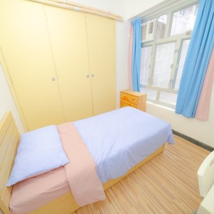 薄扶林道33号2F前座单人间A-港岛罕有特巨型公寓，男生专属，步行5分即达港大