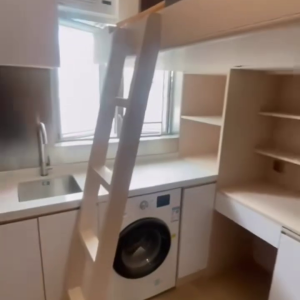 旺角东百宝大厦5楼studio-全新装修家电齐全，四大校通勤均在20分钟内，三个地铁站上盖，空间利用率高柜子多，极具性价比