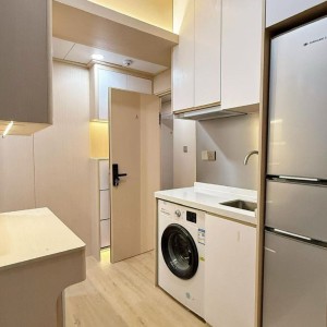 油麻地窝打老道studio B房-超赞装修多储物空间，带大露台一览城市景观，四大校全部15分钟即达，油麻地地铁上盖