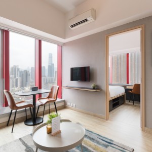 旺角亚皆老街酒店式公寓大床单间-高端装修独卫，旺角站1分步行，四大校通勤15分钟内，工作上学都适合