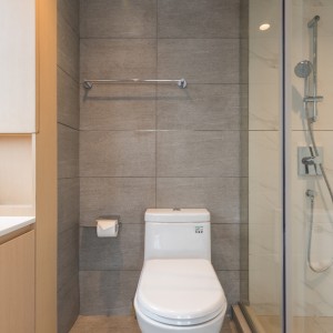 旺角亚皆老街酒店式公寓大床单间-高端装修独卫，旺角站1分步行，四大校通勤15分钟内，工作上学都适合