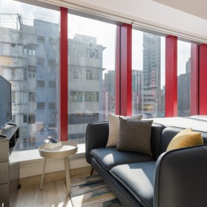 旺角亚皆老街酒店式公寓大床studio-高端装修独卫，旺角站1分步行，四大校通勤15分钟内，工作上学都适合