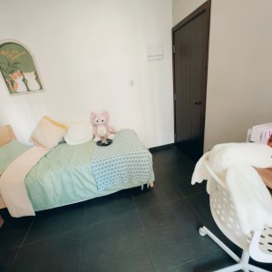 兴华大厦单人间5-十一室七厅男生专属港大步行5分钟