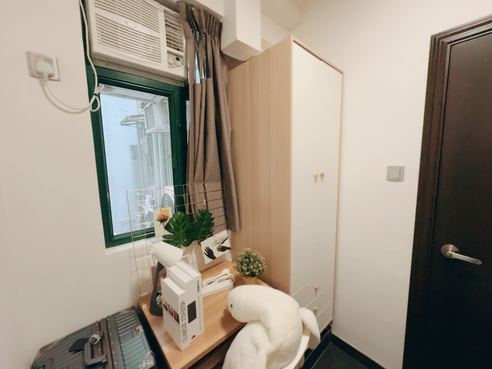 兴华大厦单人间11-十一室七厅男生专属港大步行5分钟图2