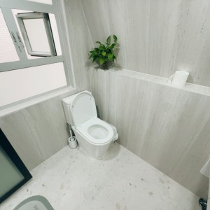 华贤居别墅单人间3F-一室一厅男生专属港大步行约 8分钟或乘港铁港岛线 1 站