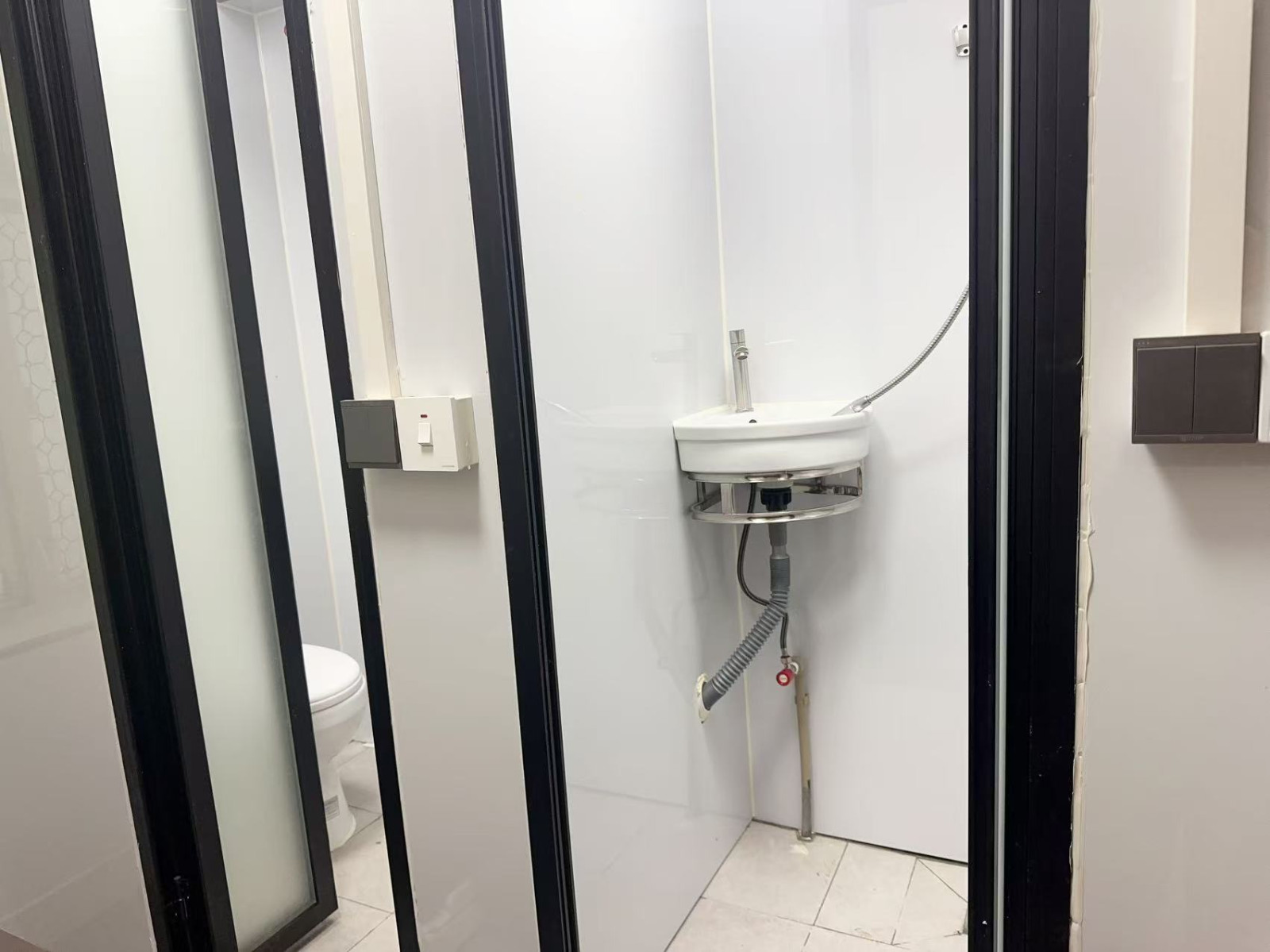 荃湾床位-河背街58号,可住18人图7