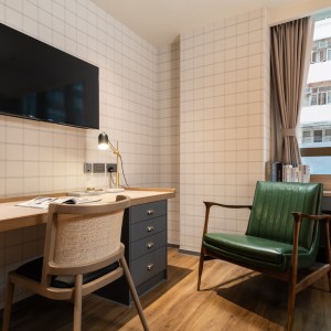 上环荷李活道酒店式公寓单人房-港大地铁两站直达，上环地铁站步行500米，月租全包，拎包入住，港大住宿的天花板