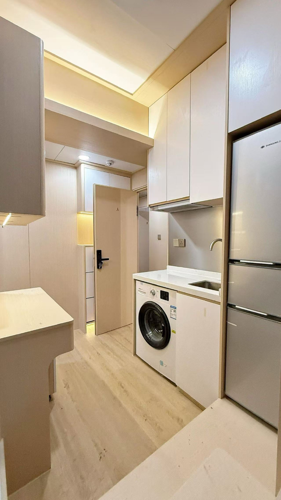 油麻地宝翠大厦studioA房/E房，油麻地地铁上盖，生活配套成熟，四大校全部15分钟内通勤图2