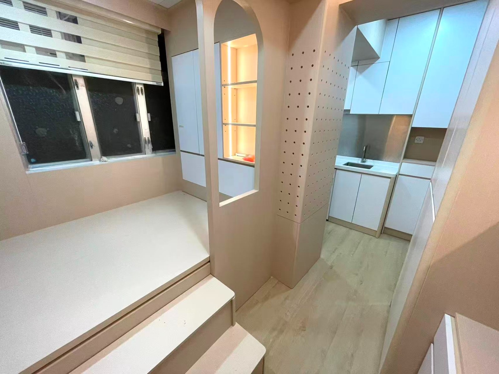 金冠大厦-单人间A房尖沙咀地铁口步行19米，理工步行5分钟，近地铁出行方便图4