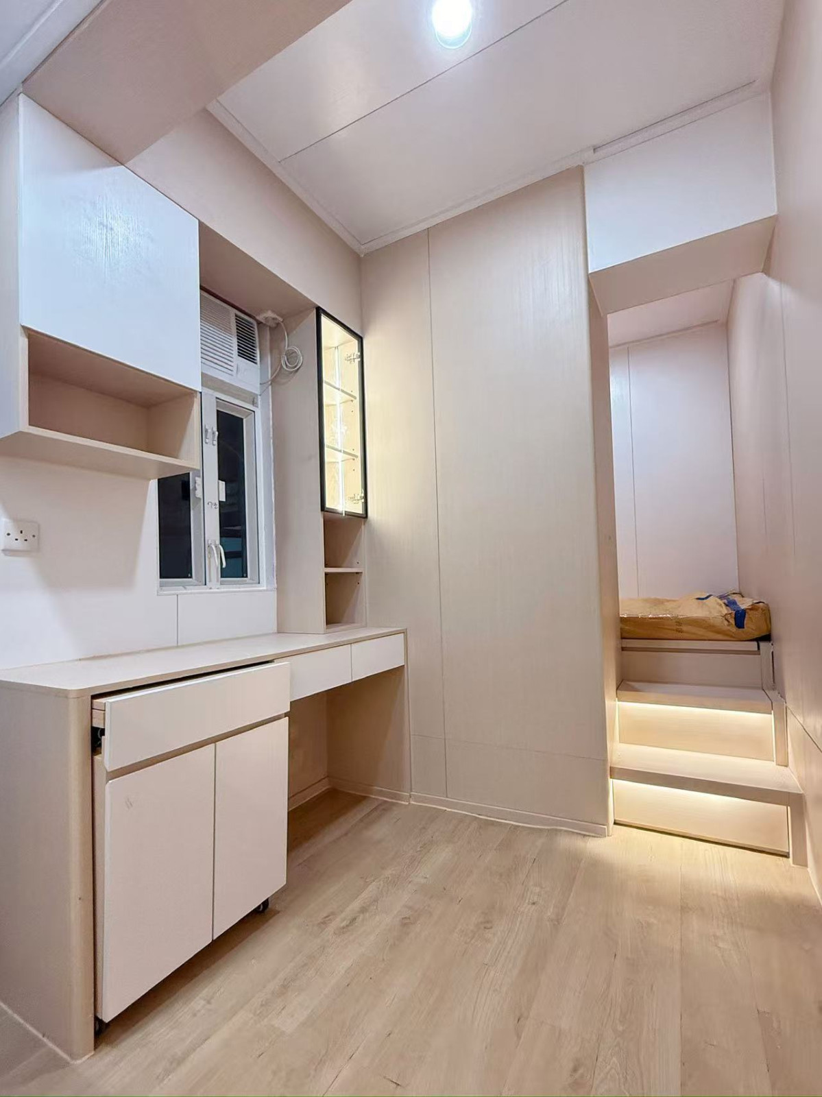 北角和富道5楼大窗studioA房-近树仁大学、教育大学北角中心,港大通勤25分,紧挨北角轮渡码头图2