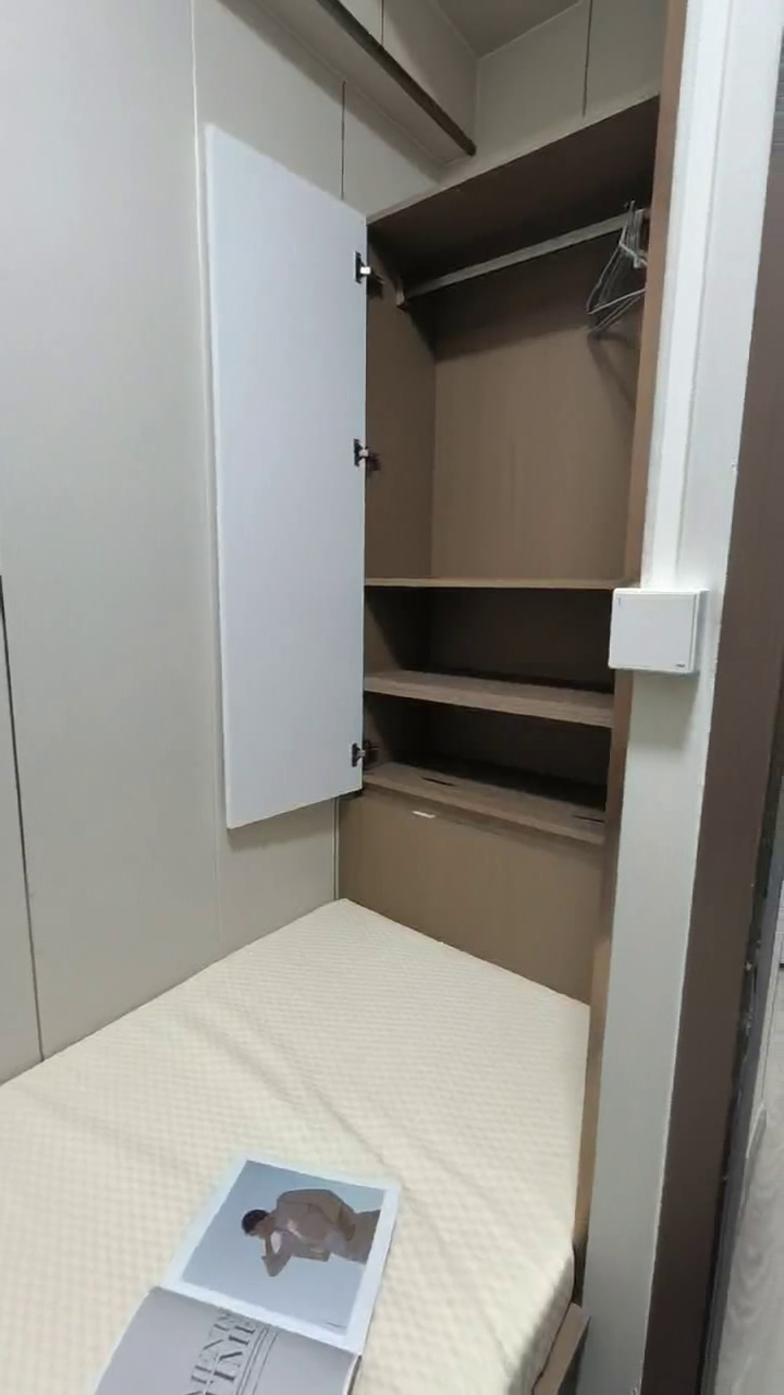 尖沙咀75号理工天花板级studio307A室-理工步行只要450米！都会大学巴士通勤15分，尖沙咀地铁步行500米即达，楼下就是巴士站图8